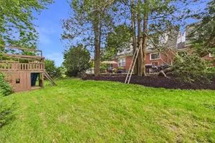 683 E Ford Ave, Barberton, OH 44203 - Photo 40