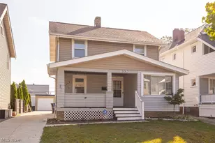2083 Chesterland Ave, Oakwood, OH 44107 - Photo 2
