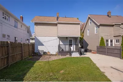 2083 Chesterland Avenue, Oakwood, OH 44107 - Photo 4