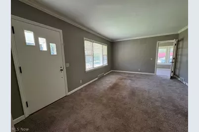 145 Anna Avenue NW, Canton, OH 44708 - Photo 4