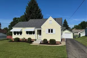 145 Anna Ave NW, Canton, OH 44708 - Photo 2