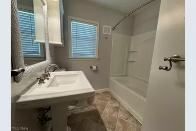 145 Anna Avenue NW, Canton, OH 44708 - Photo 14