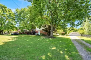 4005 Selnik Rd, Kent, OH 44240 - Photo 8