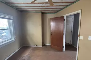 756 Brown St, Akron, OH 44311 - Photo 10