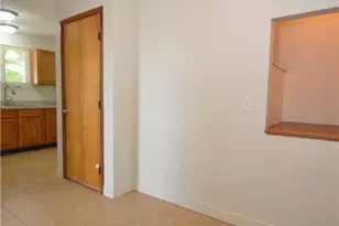 625 Hillman Rd, Akron, OH 44312 - Photo 12