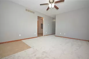 625 Hillman Rd, Akron, OH 44312 - Photo 4