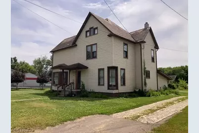 1906 E High Avenue, New Philadelphia, OH 44663 - Photo 2