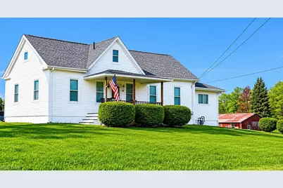 8942 Edison Street NE, Louisville, OH 44641 - Photo 2