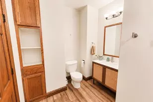 8942 Edison St NE, Louisville, OH 44641 - Photo 10