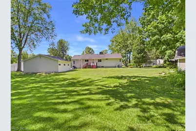 2542 Circle Drive, Painesville, OH 44077 - Photo 42