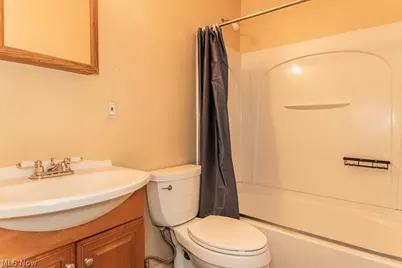 966 Windermere Drive, Willoughby, OH 44094 - Photo 12