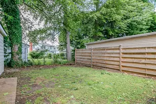 966 Windermere Dr, Willoughby, OH 44094 - Photo 18