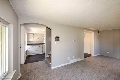 1926 Nichols Avenue, Lorain, OH 44053 - Photo 10