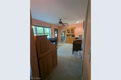 18395 Leatherwood Road, Salesville, OH 43778 - Photo 8