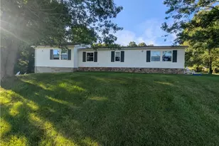 18395 Leatherwood Rd, Salesville, OH 43778 - Photo 2