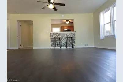820 Peach Boulevard, Willoughby, OH 44094 - Photo 6