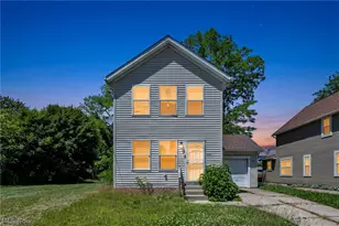11219 Hopkins Ave, Loveland, OH 44108 - Photo 1