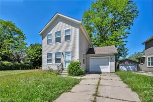 11219 Hopkins Ave, Loveland, OH 44108 - Photo 4