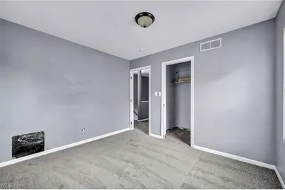 11219 Hopkins Avenue, Loveland, OH 44108 - Photo 10