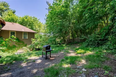 628 Lakemont Avenue, Akron, OH 44314 - Photo 6