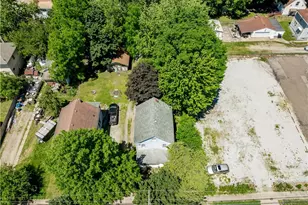 1223 W Wilbeth Rd, Akron, OH 44314 - Photo 8