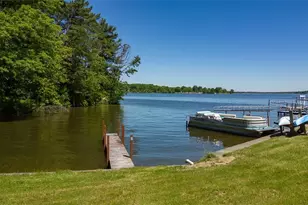 654 Pine Dr, Lake Milton, OH 44429 - Photo 6