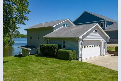 654 Pine Drive, Lake Milton, OH 44429 - Photo 10