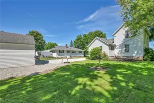 9598 Quarry Rd, South Amherst, OH 44001 - Photo 8