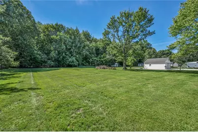 9598 Quarry Road, South Amherst, OH 44001 - Photo 36