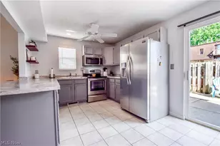 895 Brittney Ct, Willowick, OH 44095 - Photo 6