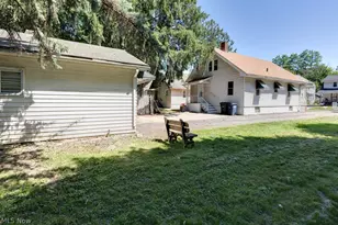 745 Lafollette St, Akron, OH 44306 - Photo 16