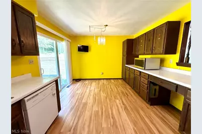 159 Valley Way, Weirton, WV 26062 - Photo 10