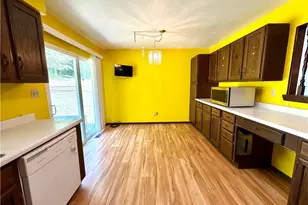 159 Valley Way, Weirton, WV 26062 - Photo 10