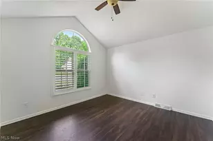 8462 Hitchcock Rd, Boardman, OH 44512 - Photo 16