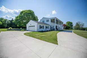 1269 Springbrook Dr, Mansfield, OH 44906 - Photo 2