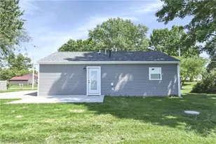 310 Melanie Ln, Milan, OH 44846 - Photo 10