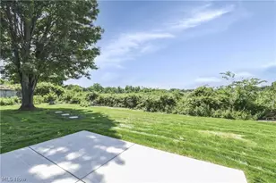 310 Melanie Ln, Milan, OH 44846 - Photo 12
