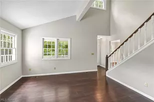1335 Old Mill Path, Grandview Heights, OH 44147 - Photo 8