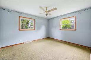 3930 Cannon Rd, Youngstown, OH 44515 - Photo 14