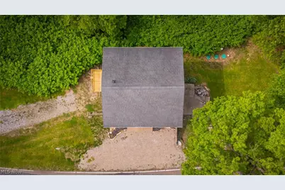 57087 Ferryview Road, Martins Ferry, OH 43935 - Photo 10