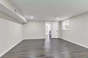 2429 Thurmont Rd, Akron, OH 44313 - Photo 36