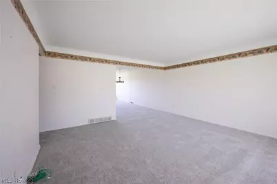 651 E Parkleigh Drive, Green Hills, OH 44131 - Photo 2