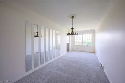 651 E Parkleigh Drive, Green Hills, OH 44131 - Photo 6