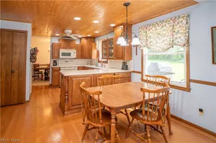 6890 Waltham St NW, Canton, OH 44708 - Photo 16