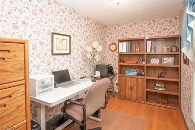 6890 Waltham Street NW, Canton, OH 44708 - Photo 24