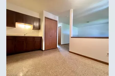 122 Royal Crest Drive #G, Seville, OH 44273 - Photo 6