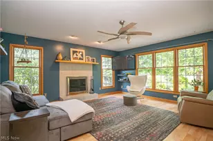 4456 Maplegrove Ave, Louisville, OH 44641 - Photo 8