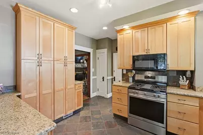 20675 Almar Drive, Huber Heights, OH 44122 - Photo 28