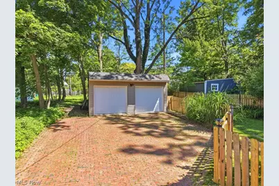 20675 Almar Drive, Huber Heights, OH 44122 - Photo 8