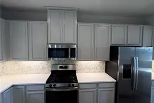 4045 N Steels Cir, Cuyahoga Falls, OH 44224 - Photo 6